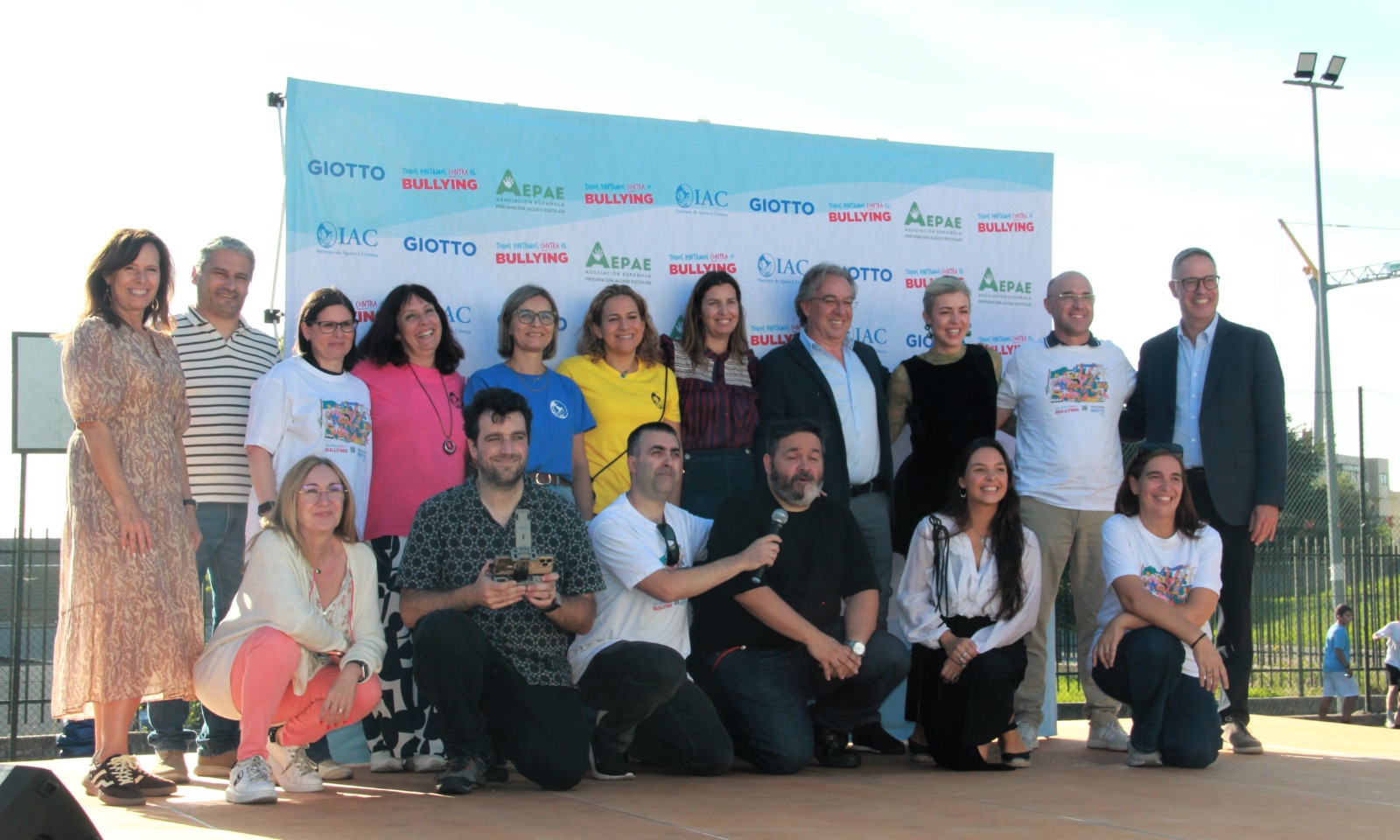 “Todos Pintamos Contra o Bullying”